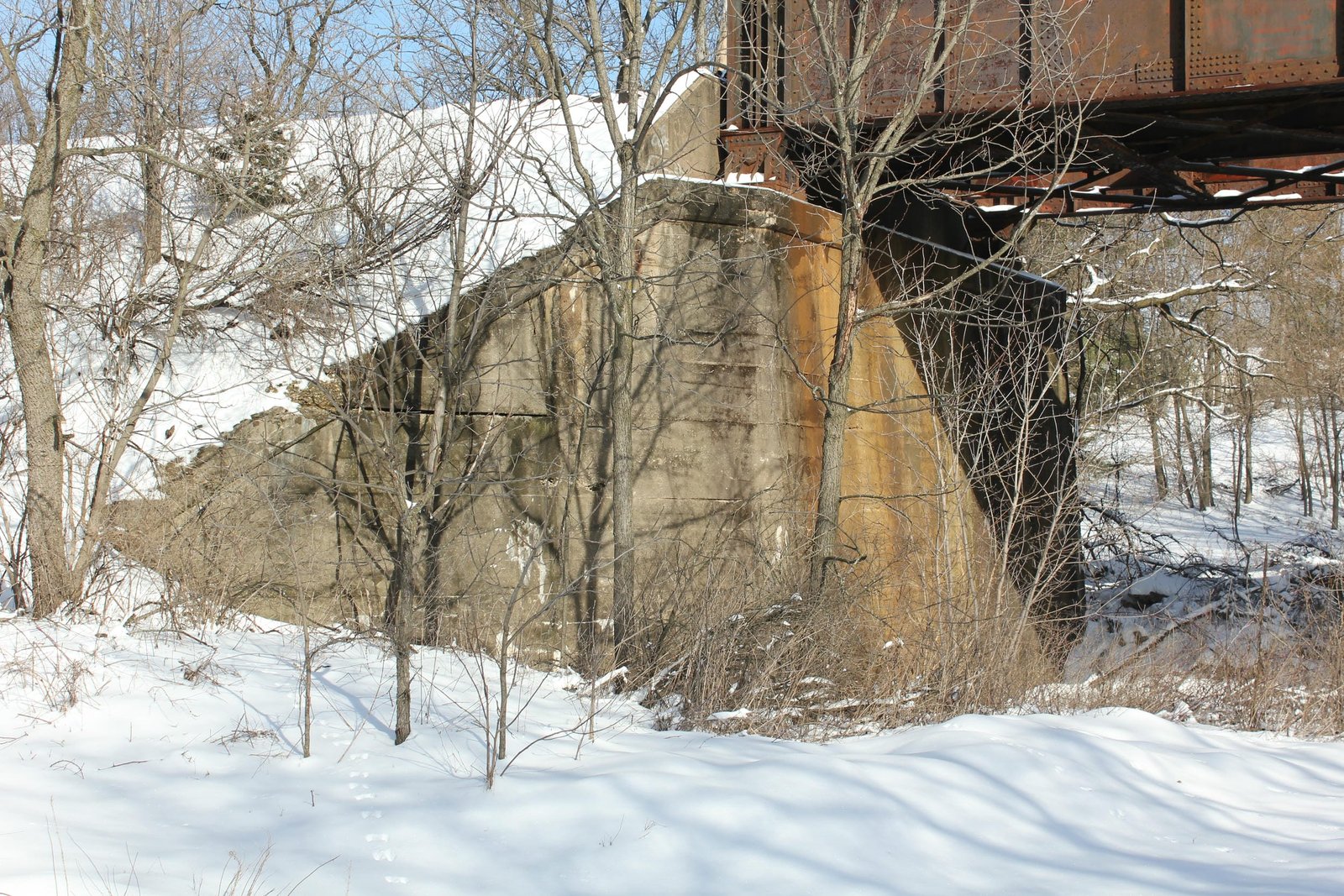 West abutment